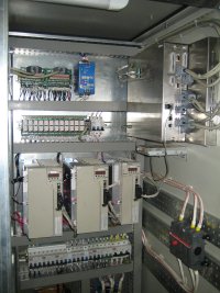 Шкаф фрезерного станка с ЧПУ после модернизации